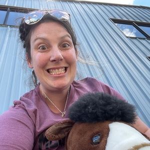 Meet your Posher, Lindsey